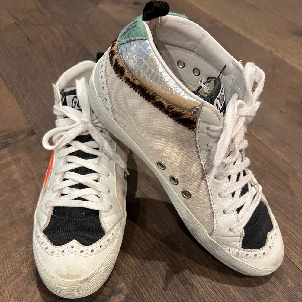 Golden Goose Mid Stars Sz 6 (US)